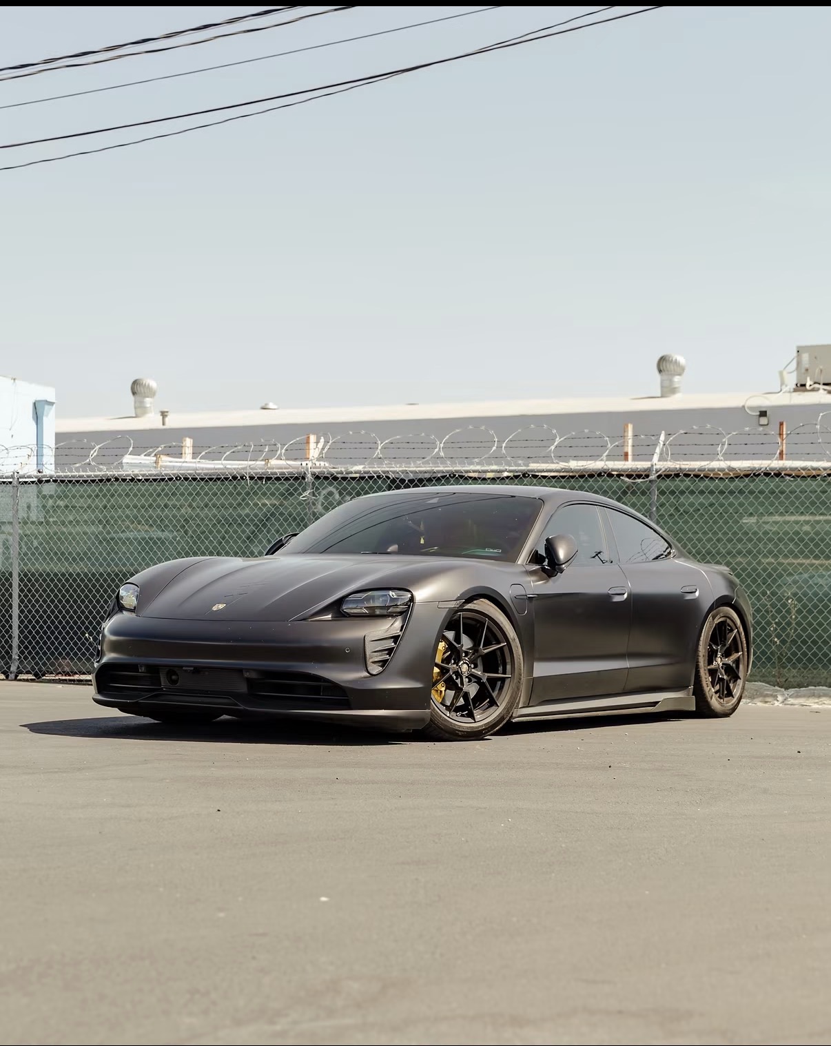 Used 2021 Porsche Taycan 4S w/ Performance Package AWD/4WD image 1