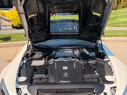 Used 2016 Mercedes-Benz AMG GT S image 8