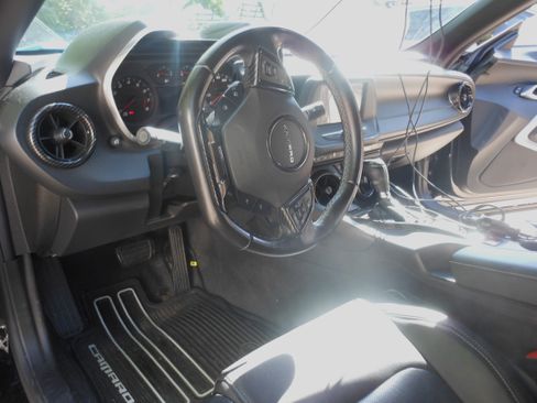 Used 2018 Chevrolet Camaro LT w/ RS Package RWD image 5