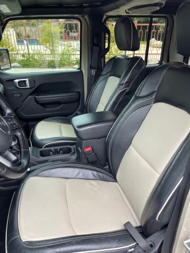 Used 2020 Jeep Gladiator Sport w/ Quick Order Package 24S AWD/4WD image 11