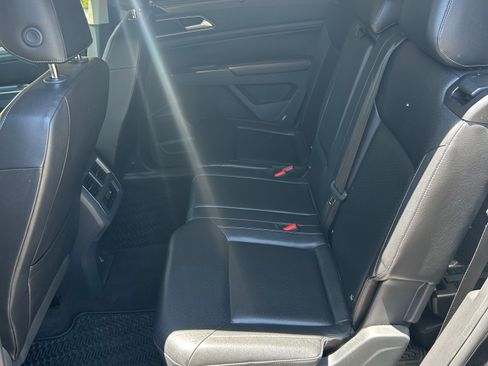 Used 2018 Volkswagen Atlas SE FWD image 14