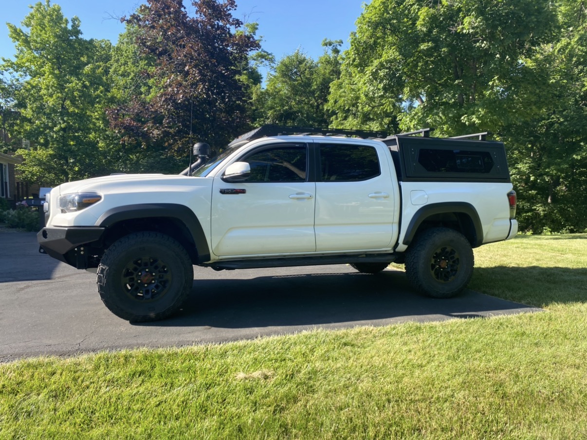 Used 2019 Toyota Tacoma TRD Pro AWD/4WD image 2
