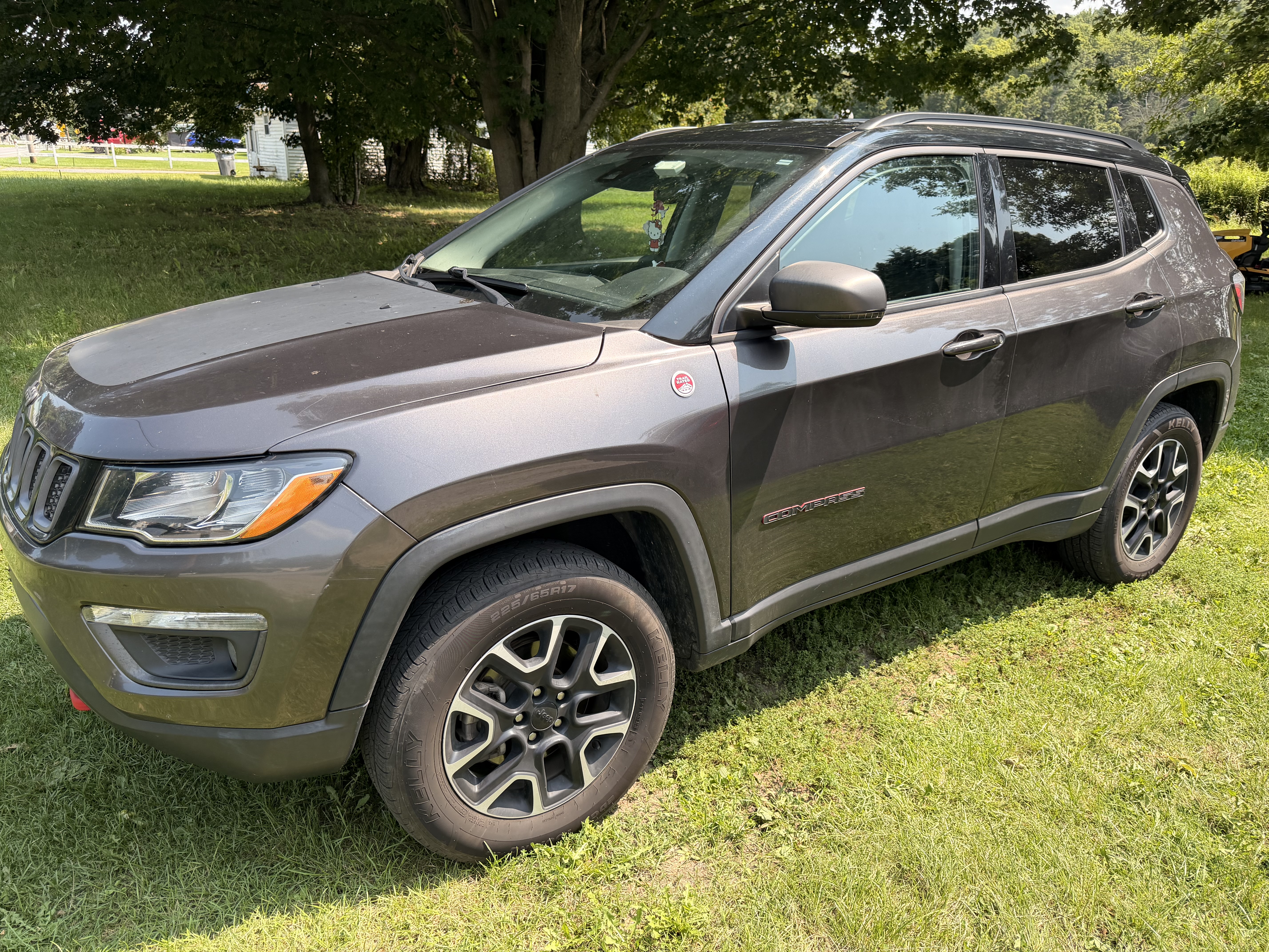 Used 2021 Jeep Compass Trailhawk AWD/4WD image 8