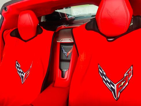 Used 2024 Chevrolet Corvette Stingray Premium Cpe w/ LPO, Roadside Safety Package image 6