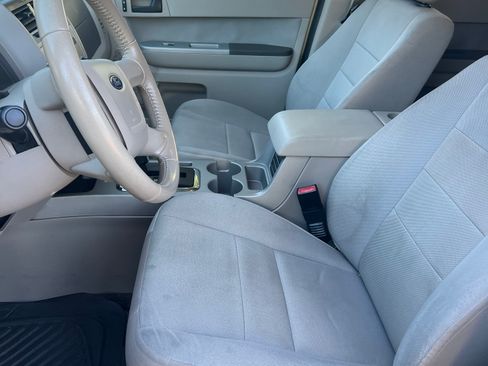 Used 2010 Ford Escape 2WD Hybrid image 8