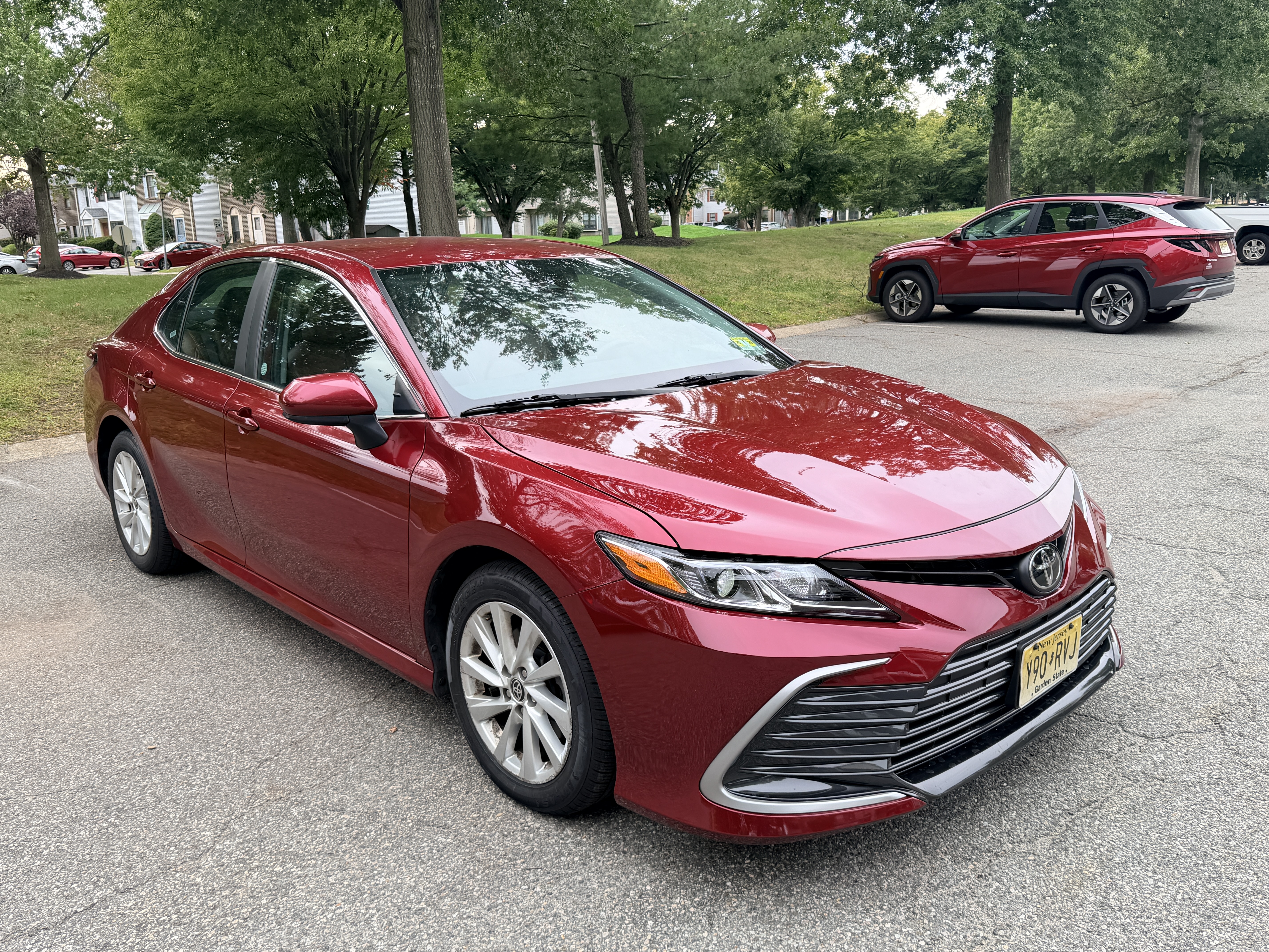 Used 2021 Toyota Camry LE FWD image 2