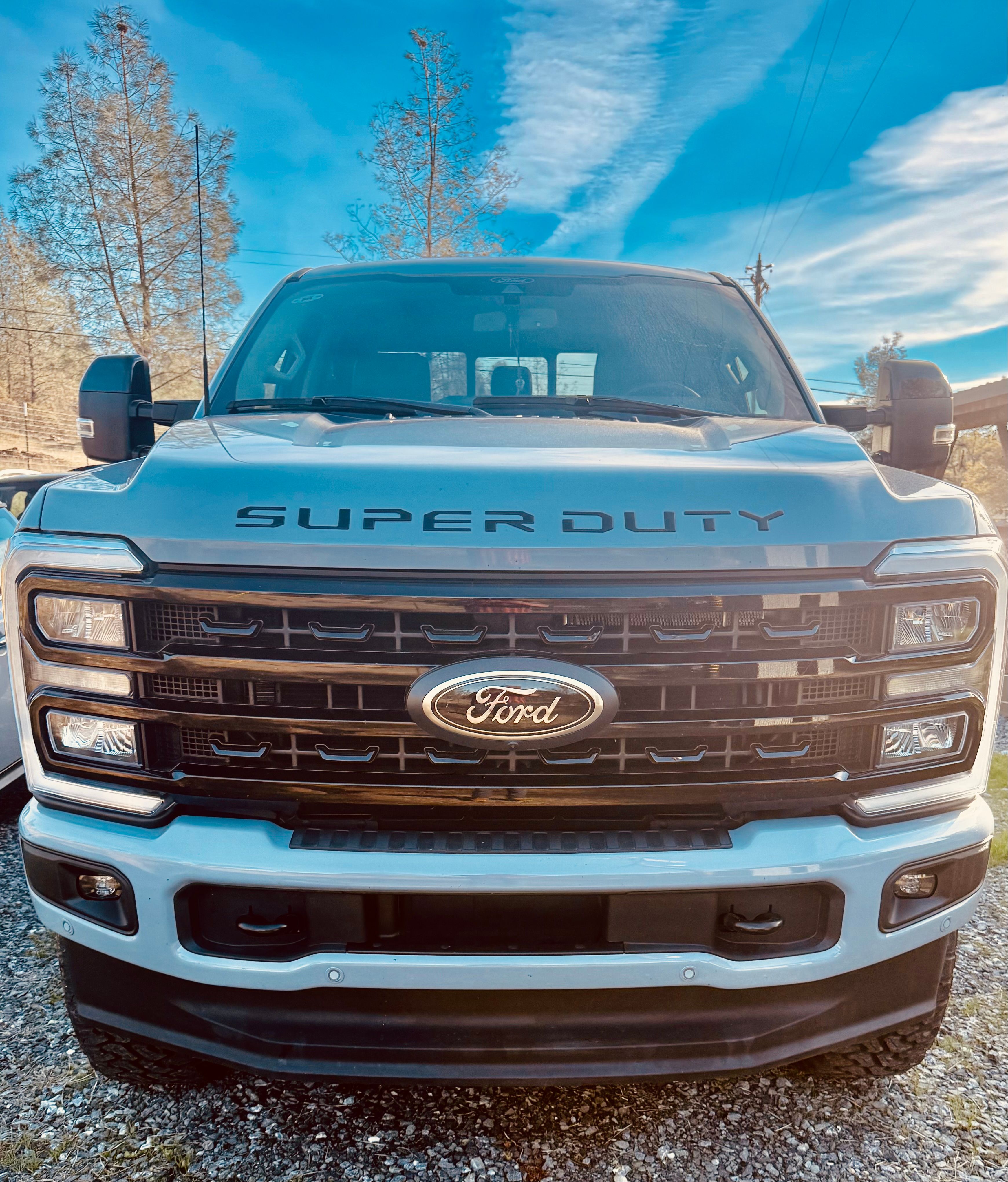 Used 2024 Ford F250 Lariat w/ Lariat Ultimate Package AWD/4WD image 2