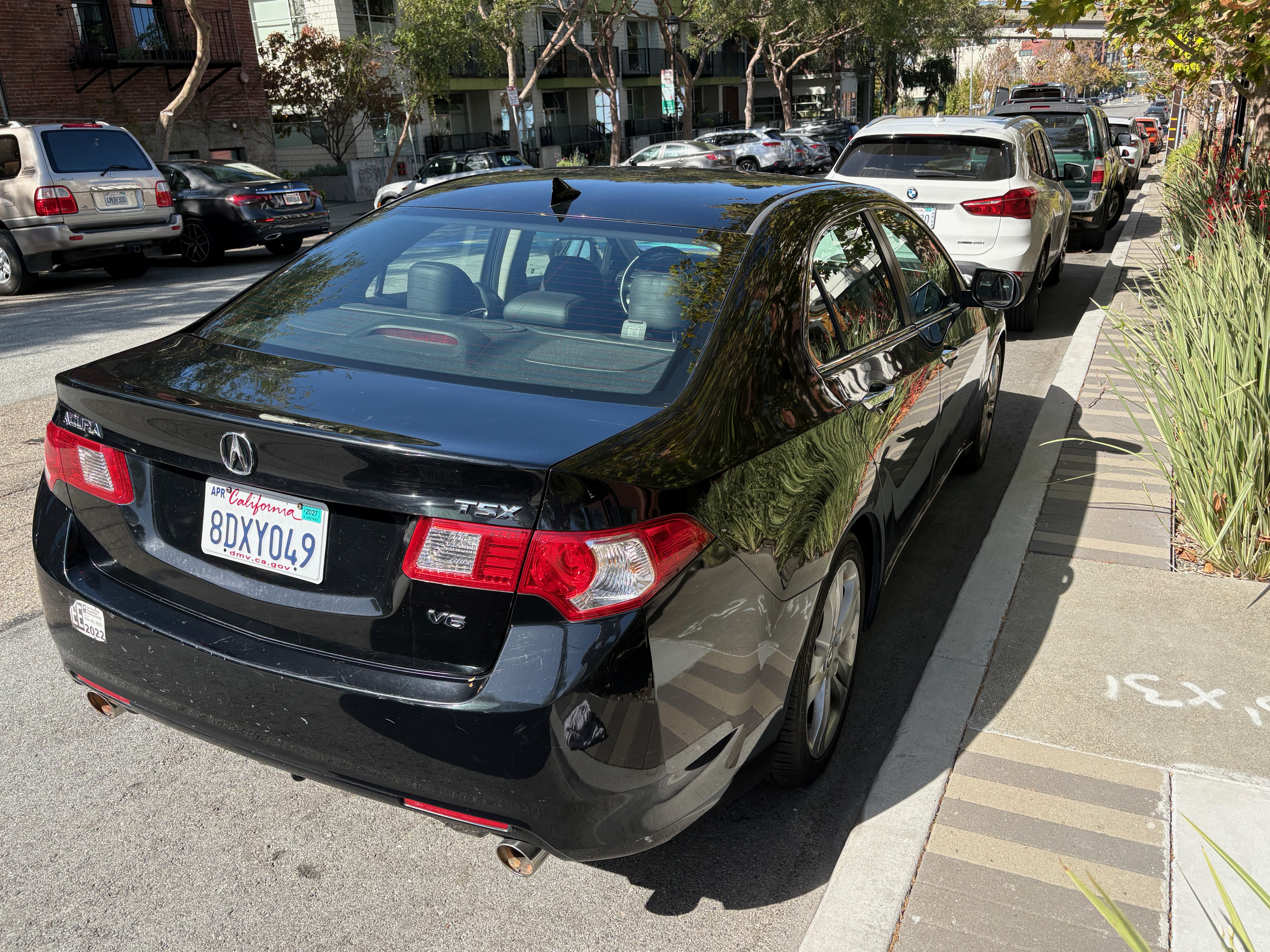 Used 2010 Acura TSX V6 Sedan FWD image 4