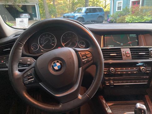 Used 2015 BMW X3 xDrive28i image 9