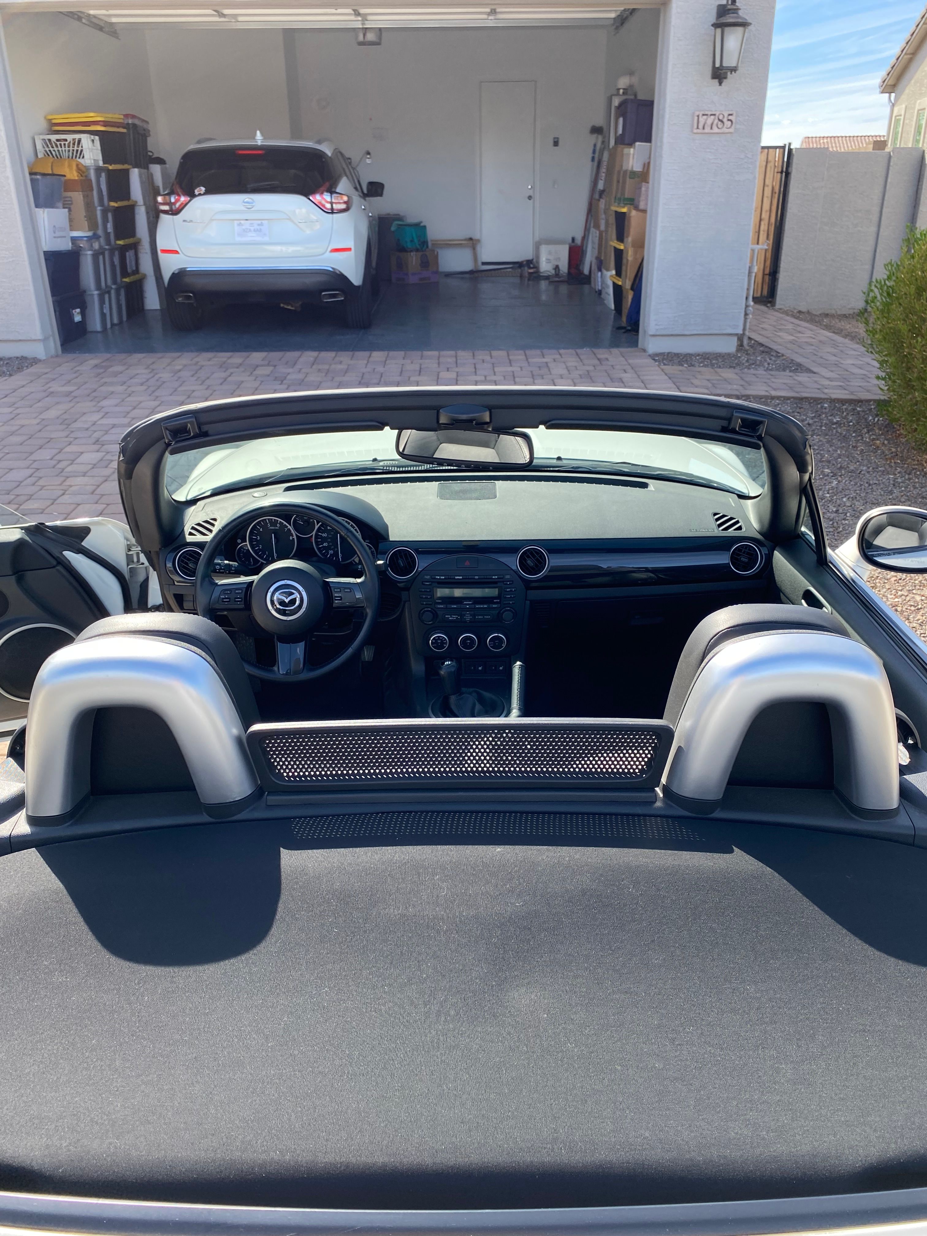 Used 2014 MAZDA MX-5 Miata Grand Touring w/ Premium Package RWD image 24