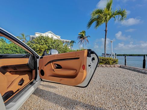 Used 2009 Maserati GranTurismo S image 26