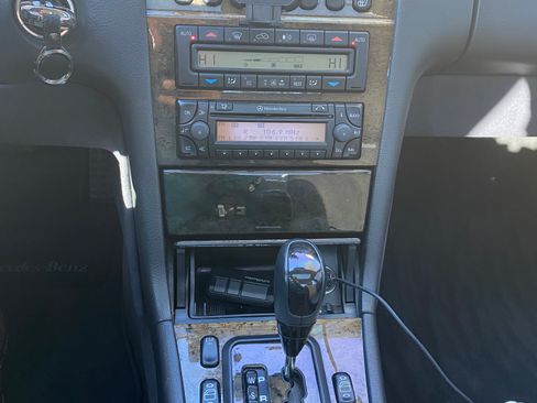 Used 2001 Mercedes-Benz E 55 AMG Sedan image 8