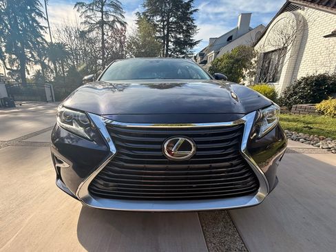 Used 2018 Lexus ES 350 image 1
