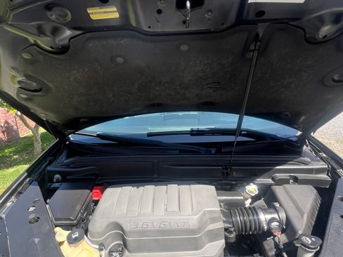 Used 2008 GMC Acadia SLT AWD/4WD image 6