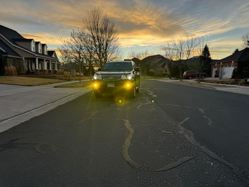 Used 2013 Lexus GX 460 Premium image 19