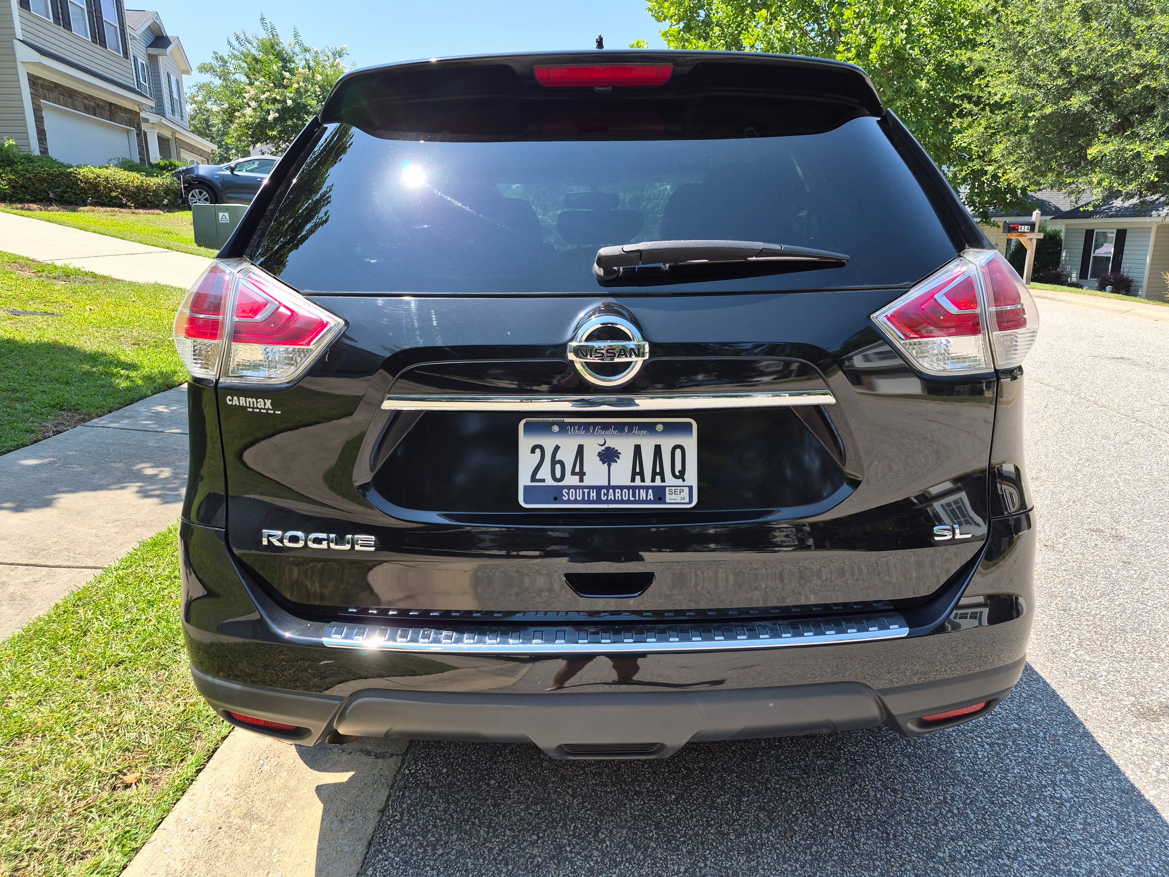 Used 2016 Nissan Rogue SL w/ SL Premium Package FWD image 6