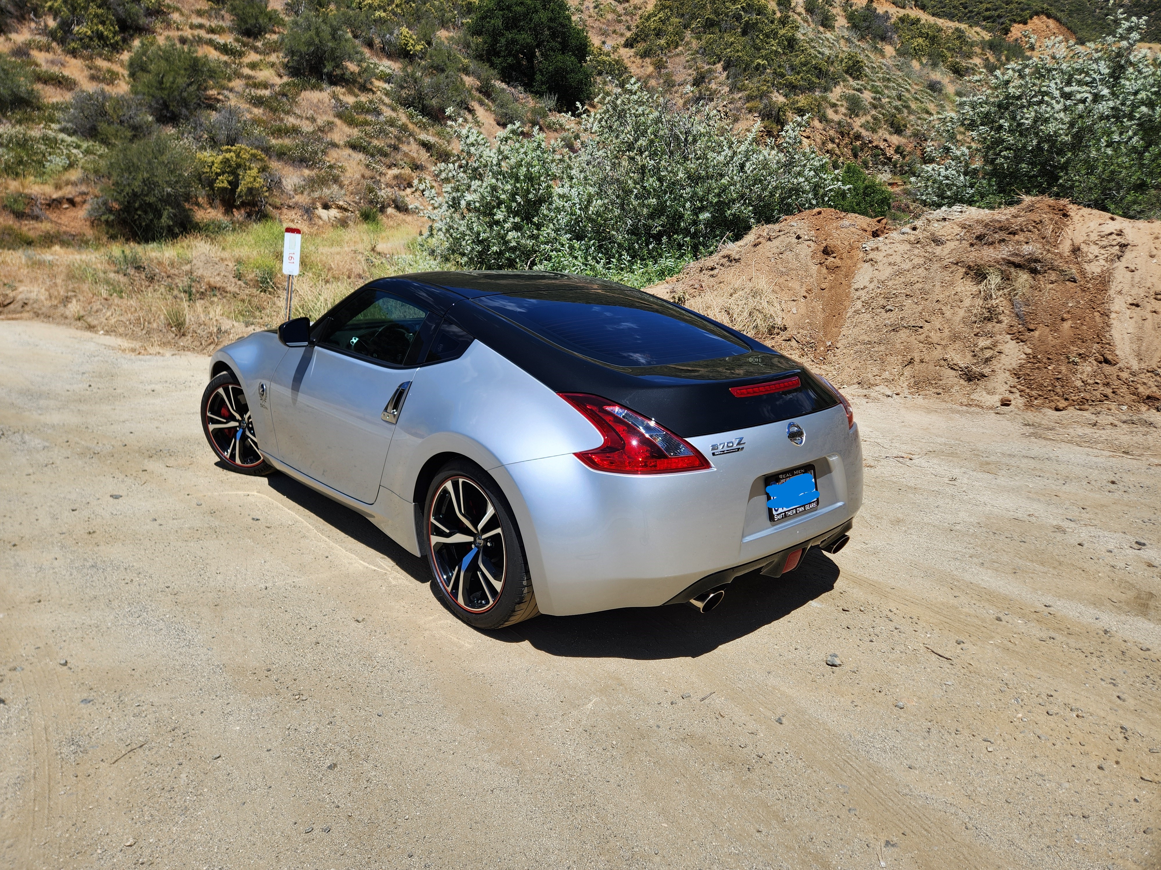 Used 2020 Nissan 370Z Coupe RWD image 16