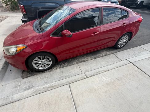 Used 2016 Kia Forte LX w/ LX Popular Plus Package FWD image 4