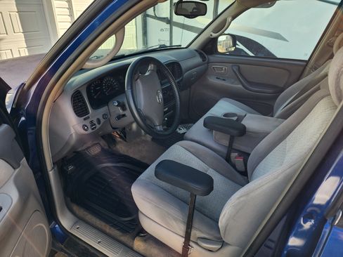 Used 2006 Toyota Tundra SR5 image 10