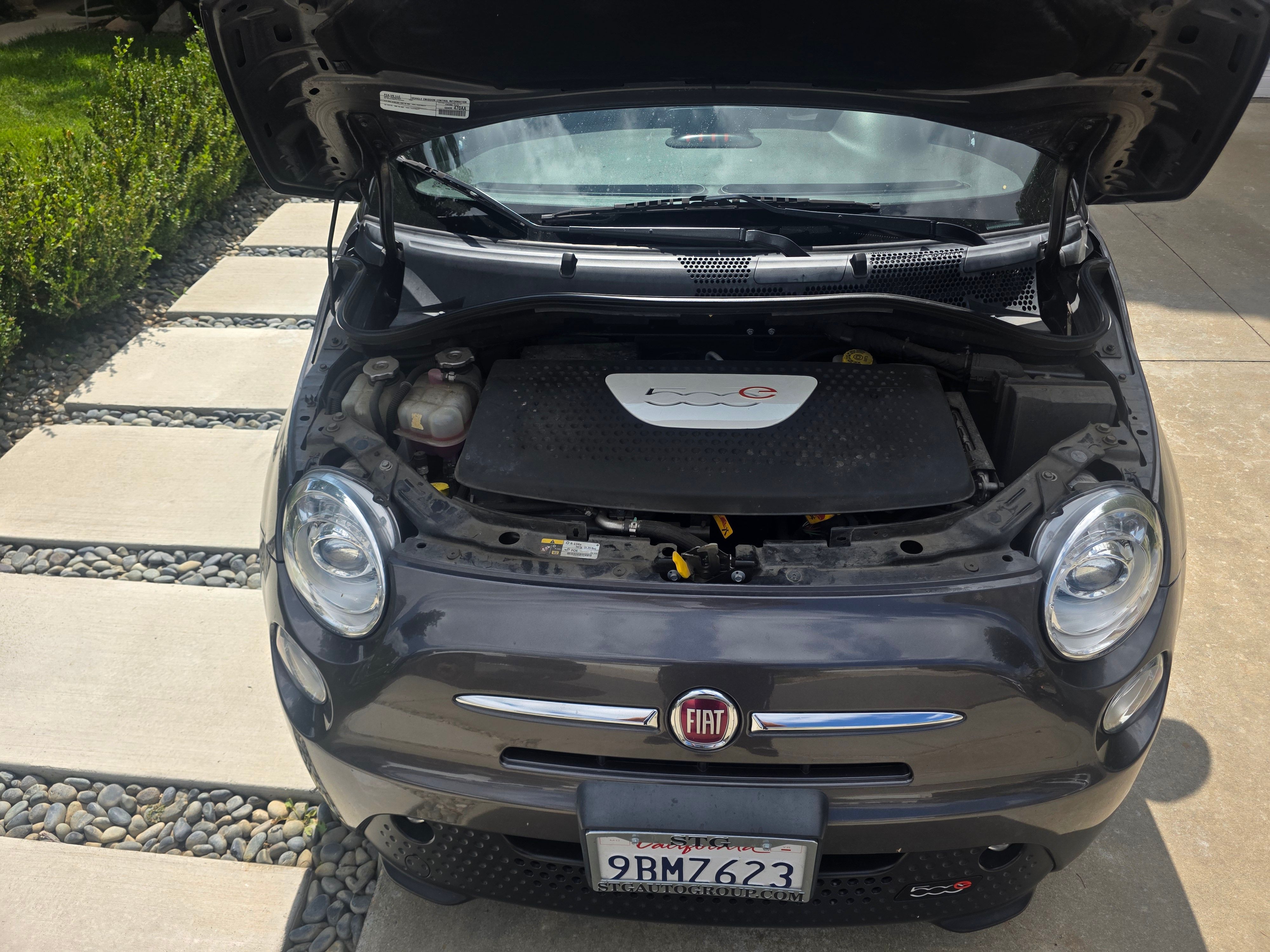 Used 2018 FIAT 500 e FWD image 9