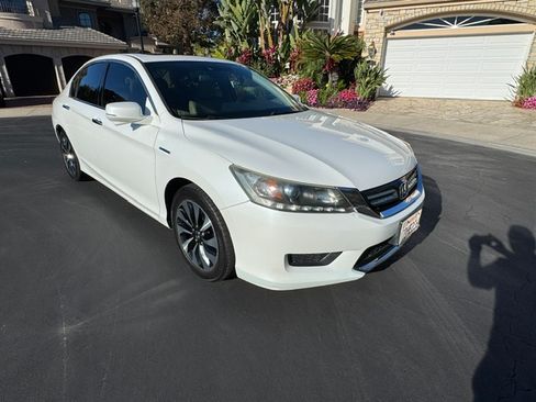 Used 2014 Honda Accord EX-L image 1