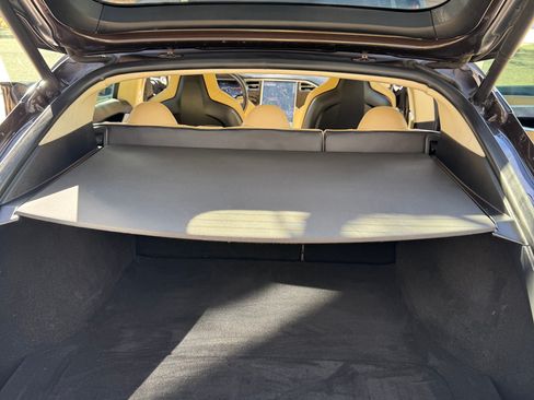 Used 2013 Tesla Model S image 16