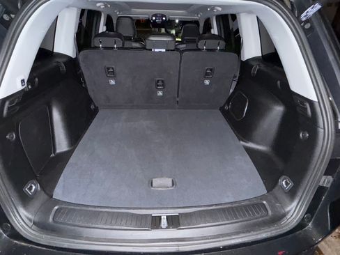 Used 2023 Jeep Grand Cherokee 4WD 4xe w/ Luxury Tech Group II image 8