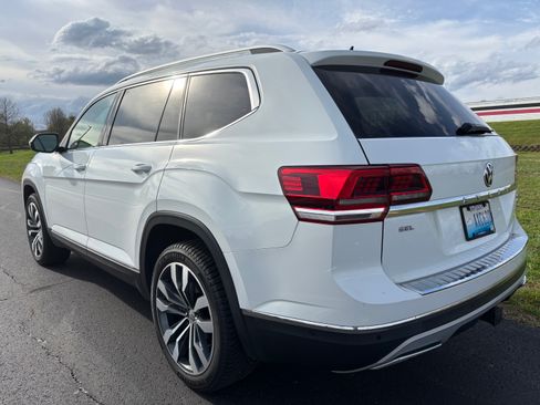Used 2019 Volkswagen Atlas SEL Premium image 4