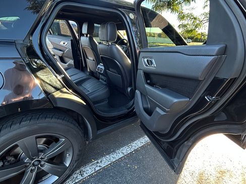 Used 2019 Land Rover Range Rover Velar S image 9