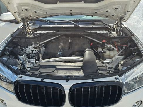 Used 2018 BMW X5 sDrive35i image 8