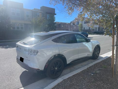 Used 2022 Ford Mustang Mach-E California Route 1 image 5