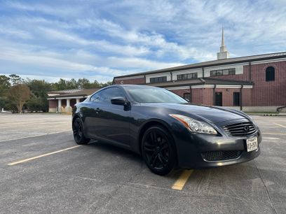 Used 2010 INFINITI G37 x Coupe w/ Premium Pkg