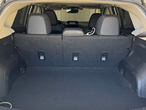 Used 2018 Subaru Crosstrek 2.0i Limited image 16