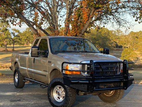 Used 2000 Ford F250 4x4 SuperCab Super Duty image 1