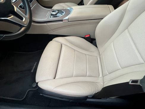 Used 2020 Mercedes-Benz C 300 Sedan image 13