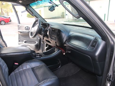 Used 2010 Ford F150 Harley-Davidson image 20