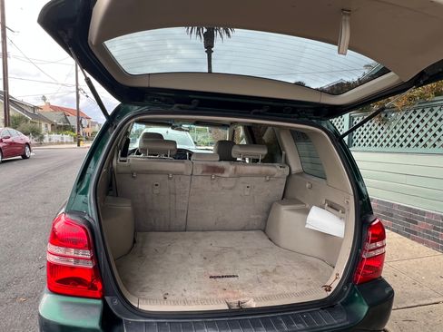 Used 2003 Toyota Highlander Limited image 5