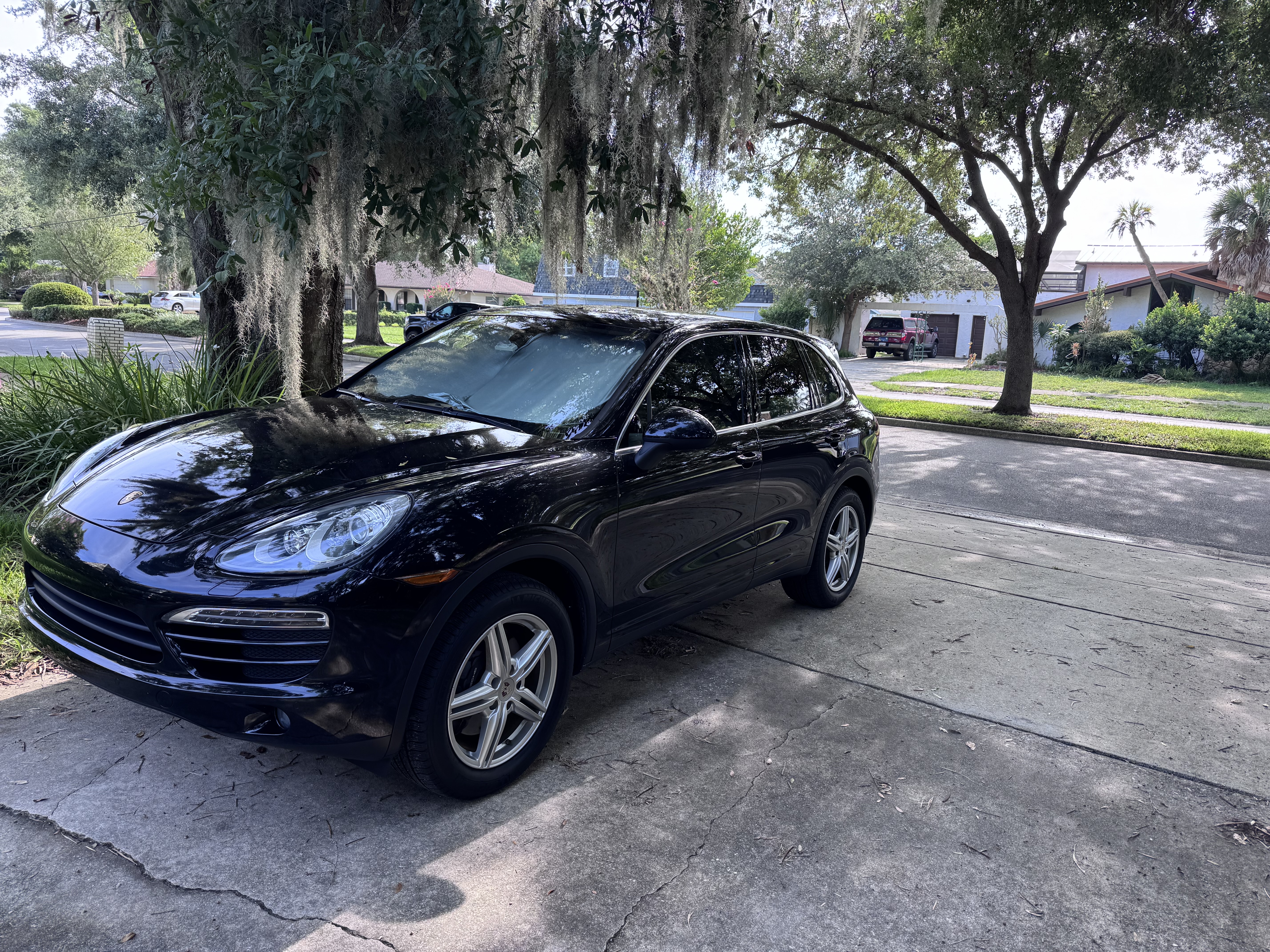 Used 2013 Porsche Cayenne AWD/4WD image 18