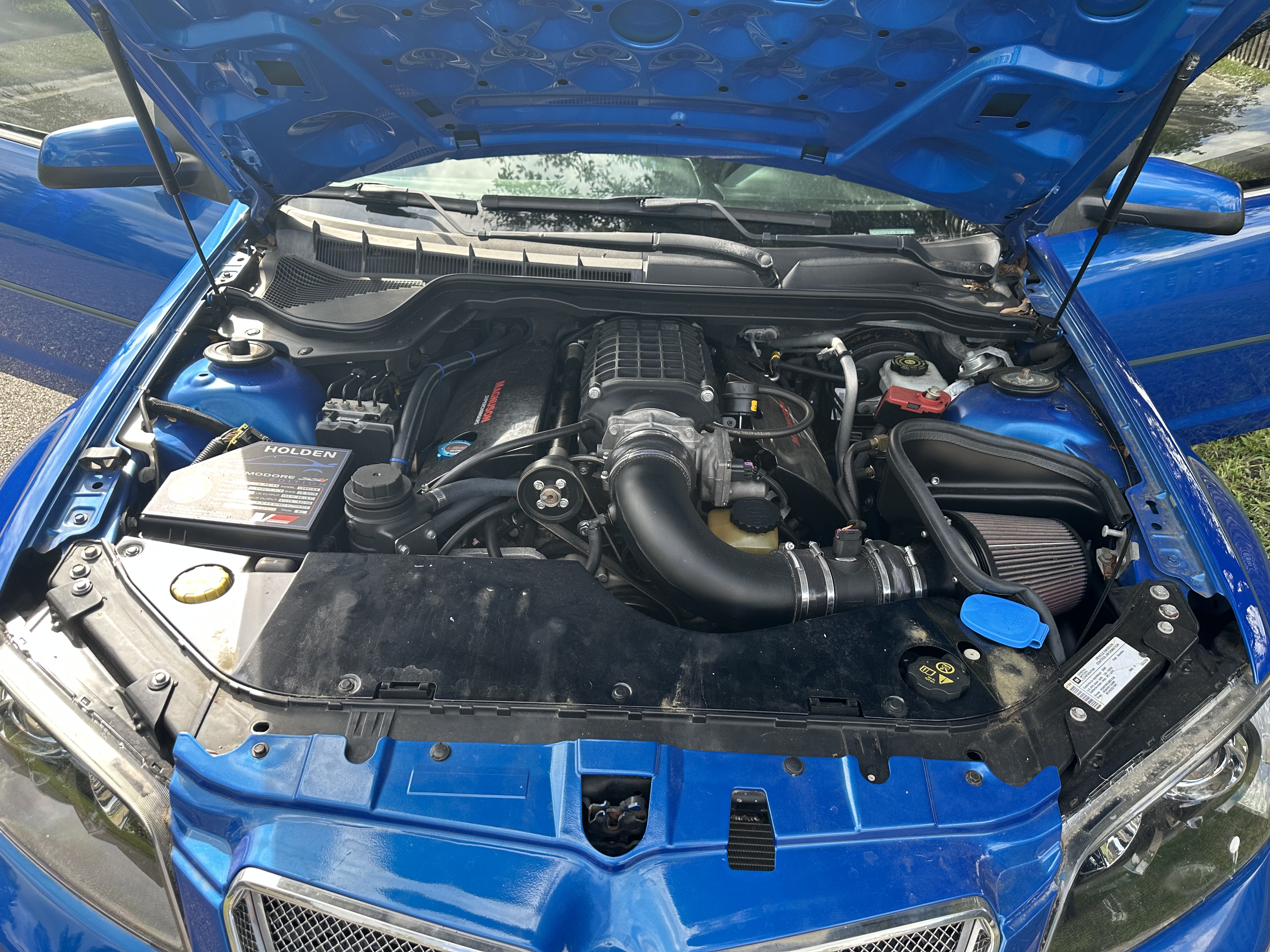 Used 2009 Pontiac G8 GT w/ Premium Package RWD image 9