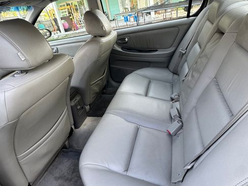 Used 2003 Nissan Maxima SE w/ (TEP) Titanium Edition Pkg image 19