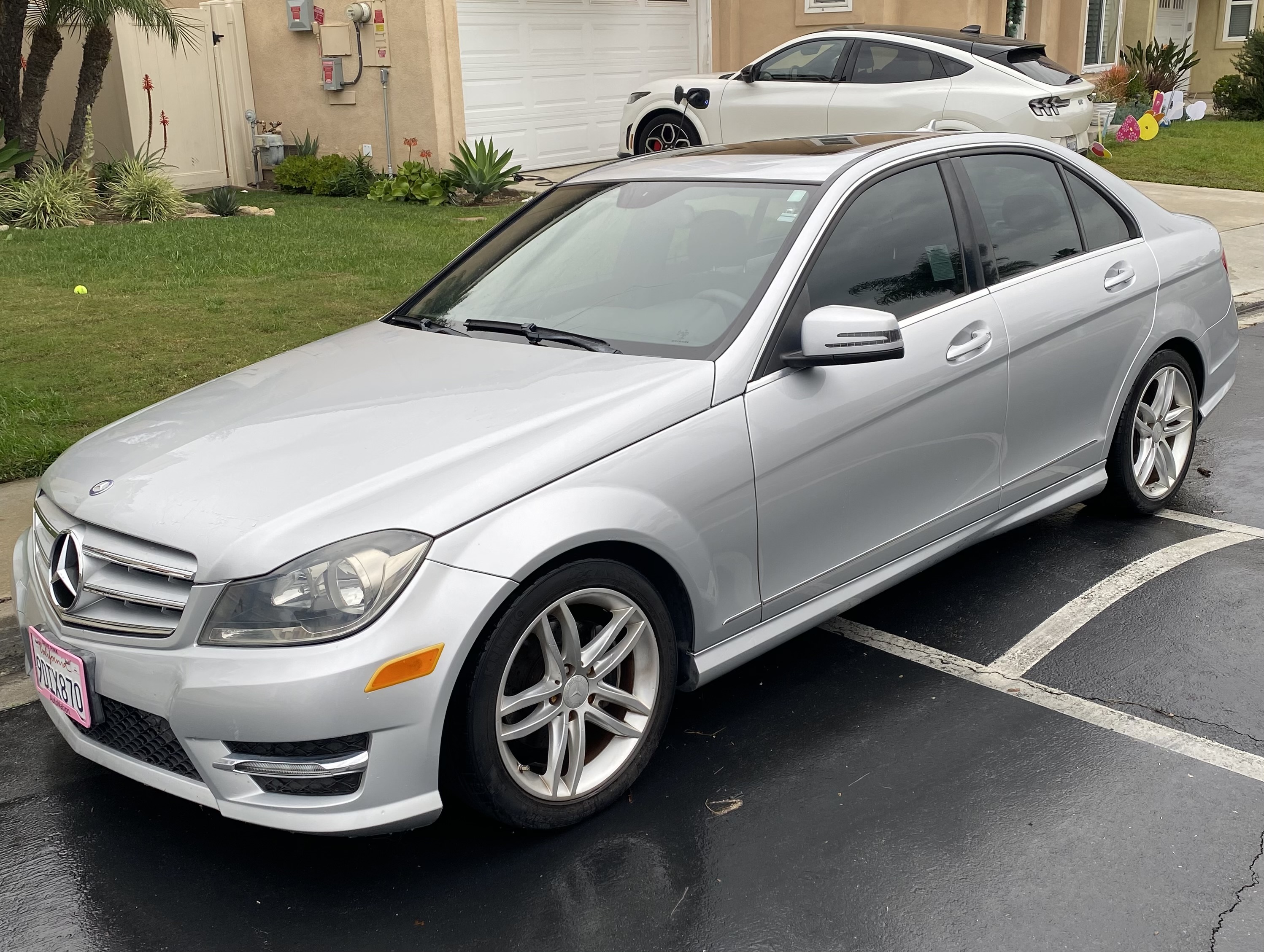 Used 2013 Mercedes-Benz C 250 Sedan image 1