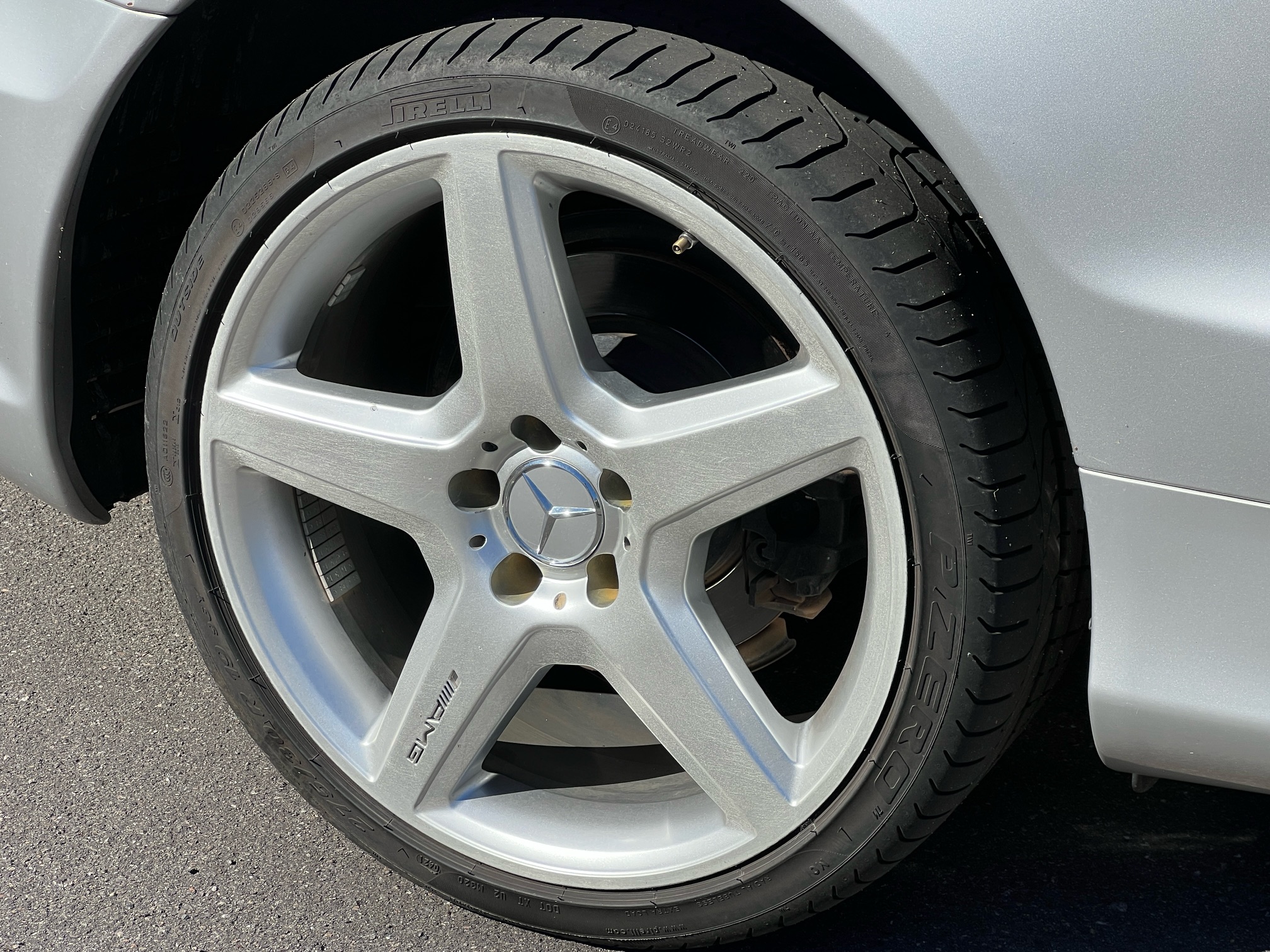 Used 2004 Mercedes-Benz SL 500 image 6