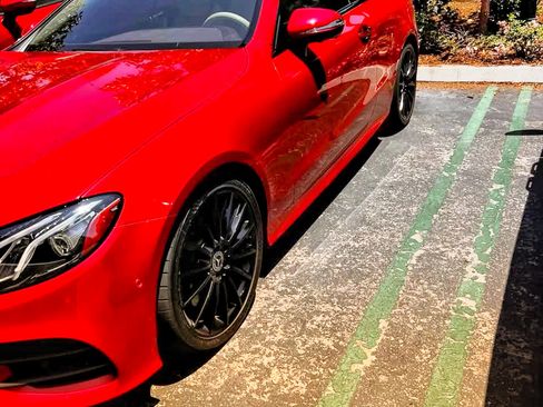 Used 2020 Mercedes-Benz E 450 E 450 Coupe 2D image 5