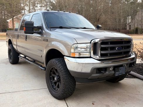 Used 2002 Ford F250 4x4 Crew Cab Super Duty image 1