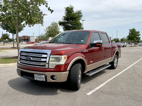 Used 2014 Ford F150 Lariat w/ Equipment Group 502A Luxury RWD image 12