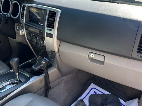 Used 2003 Toyota 4Runner Limited image 22