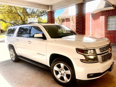 Used 2020 Chevrolet Suburban LT w/ Luxury Package