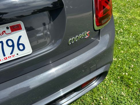 Used 2020 MINI Cooper S FWD image 16