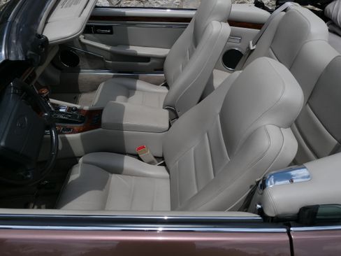 Used 1995 Jaguar XJS 4.0 Convertible image 25