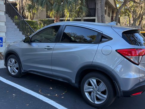 Used 2019 Honda HR-V EX image 10